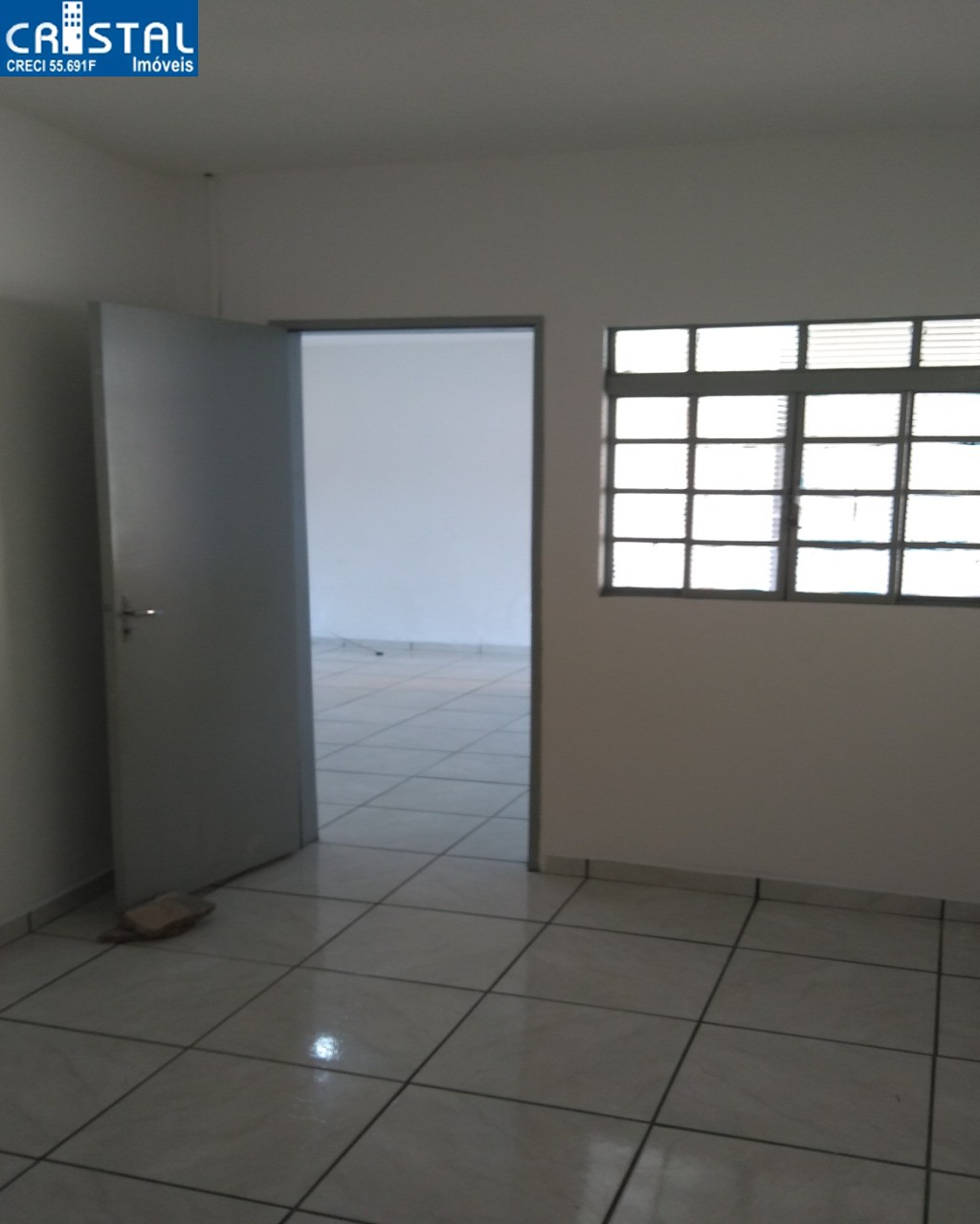 Casa à venda com 2 quartos, 90m² - Foto 11