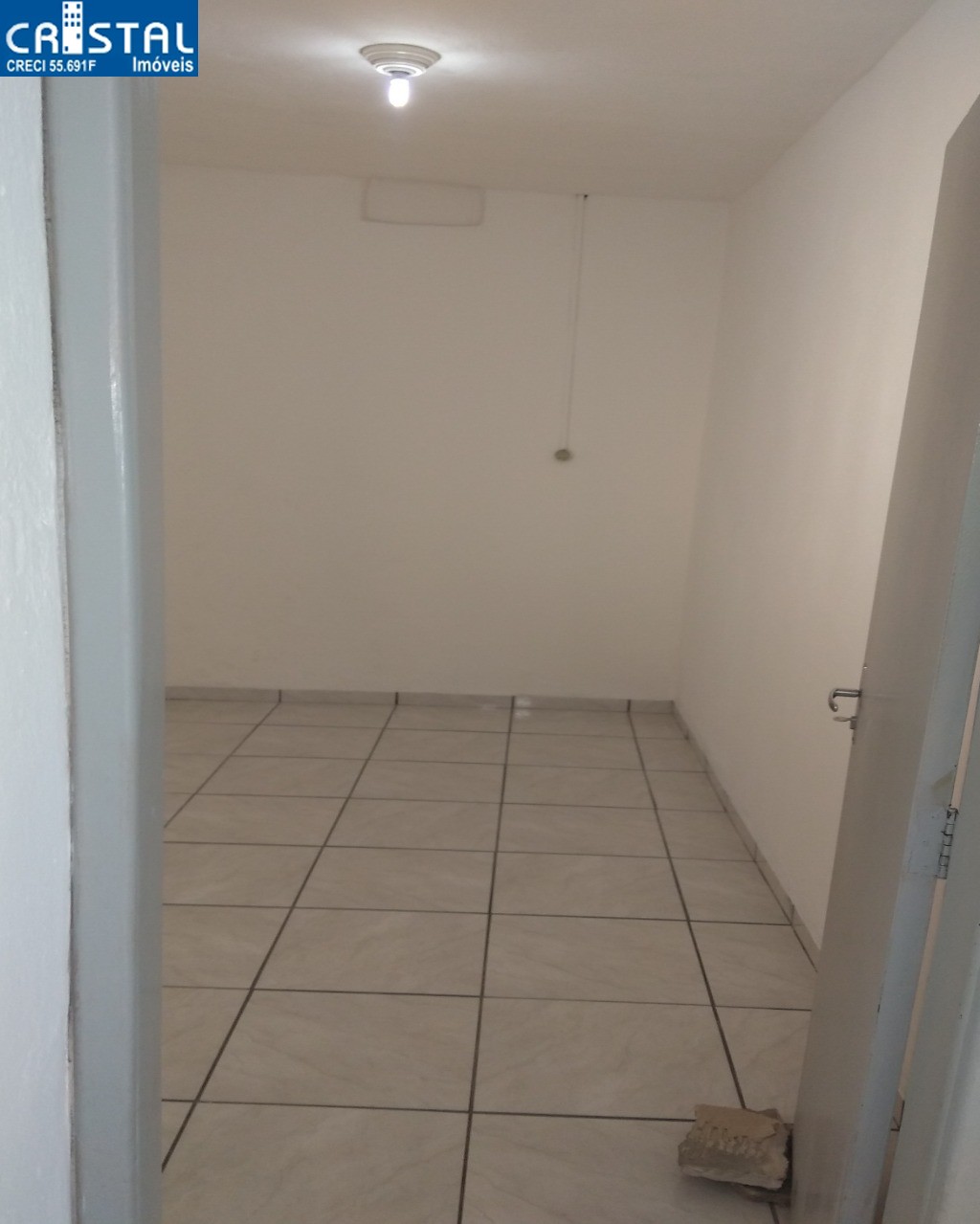 Casa à venda com 2 quartos, 90m² - Foto 12