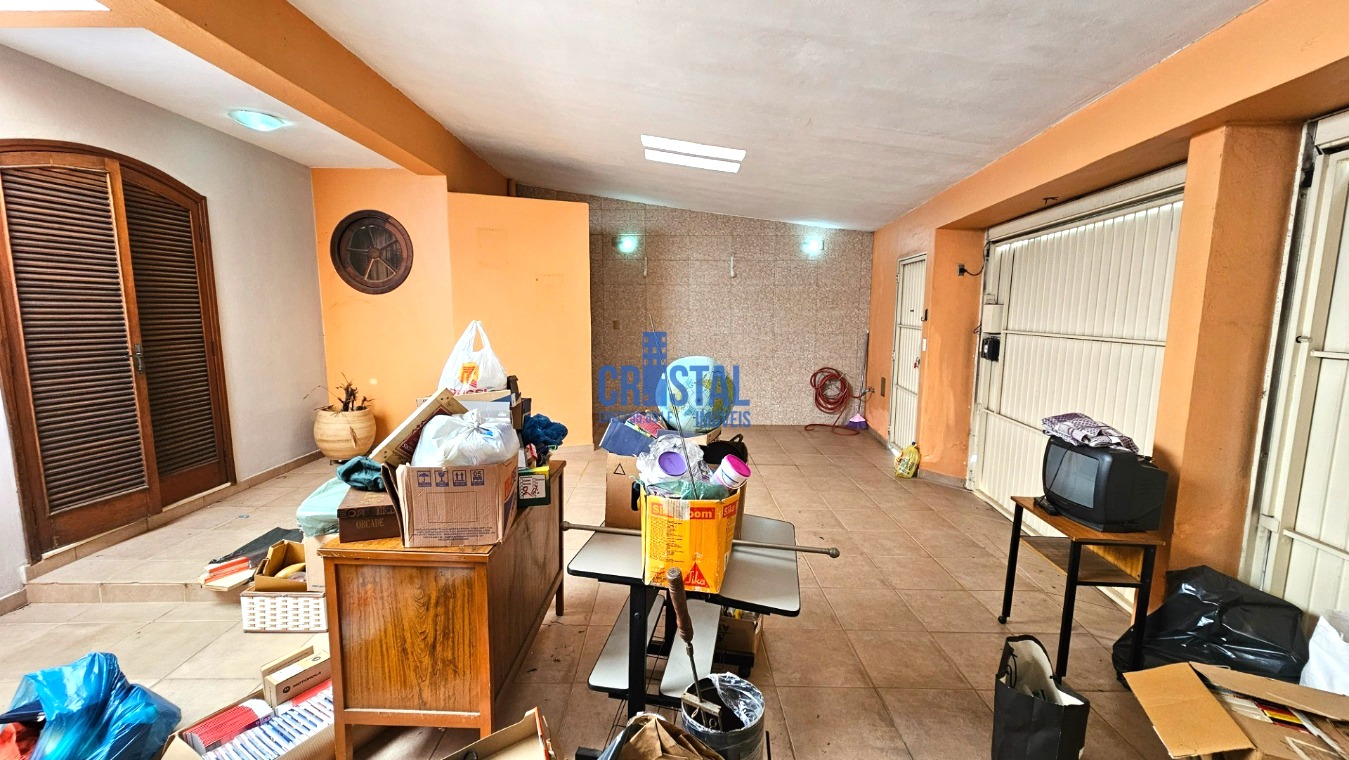 Sobrado à venda com 3 quartos, 180m² - Foto 4