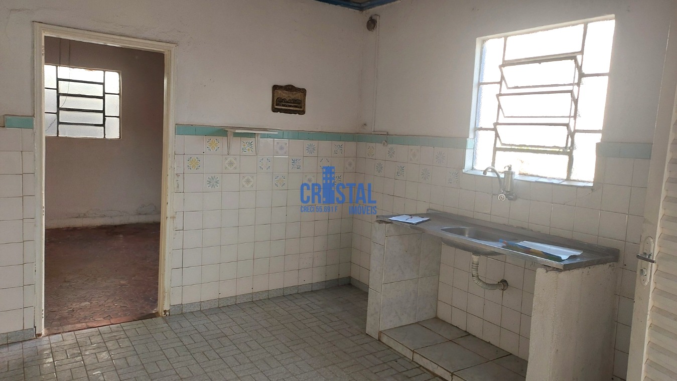 Casa à venda com 2 quartos, 80m² - Foto 16