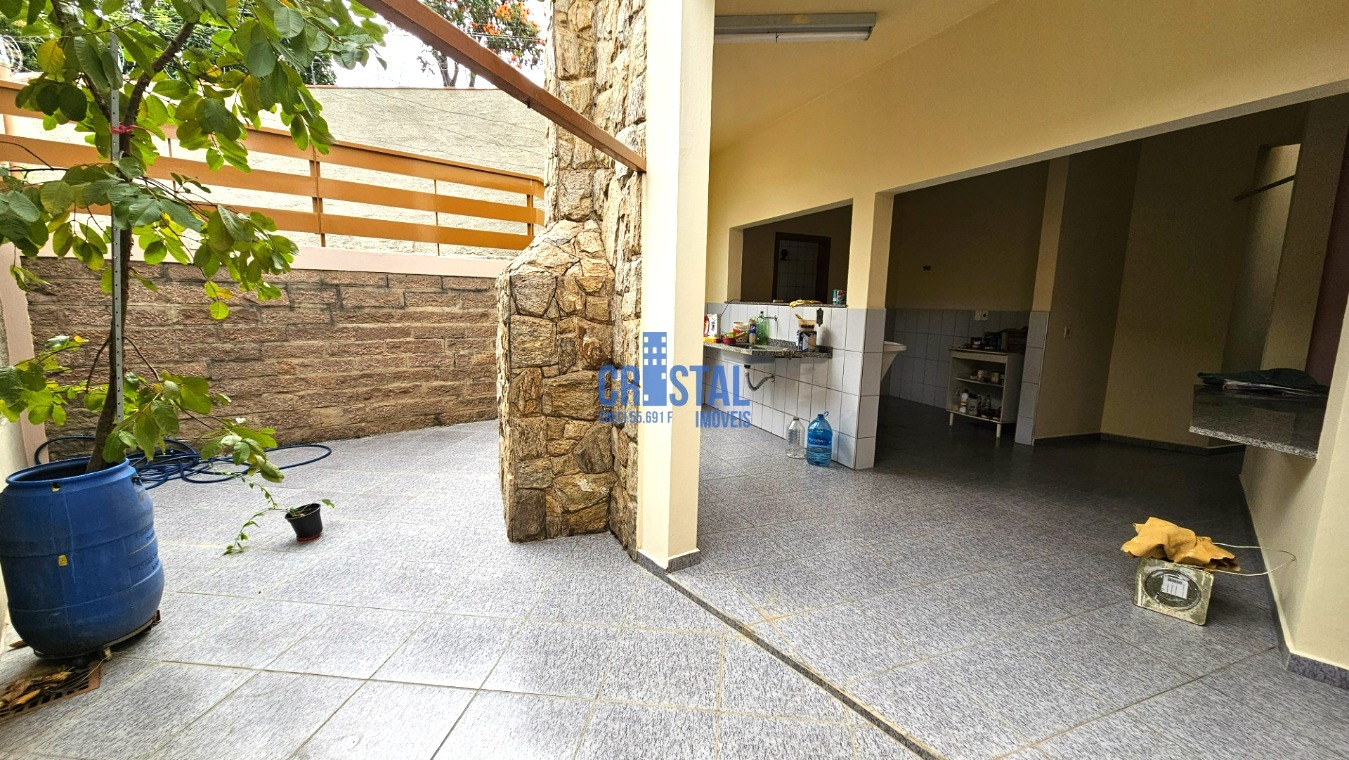 Casa à venda e aluguel com 3 quartos, 233m² - Foto 48