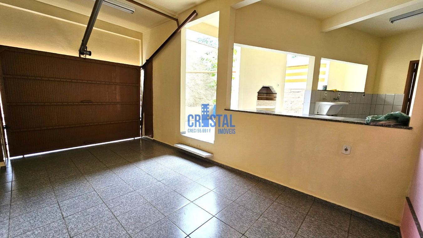 Casa à venda e aluguel com 3 quartos, 233m² - Foto 51