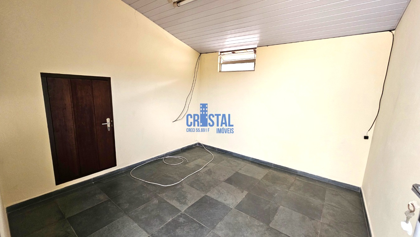 Casa à venda e aluguel com 3 quartos, 233m² - Foto 36