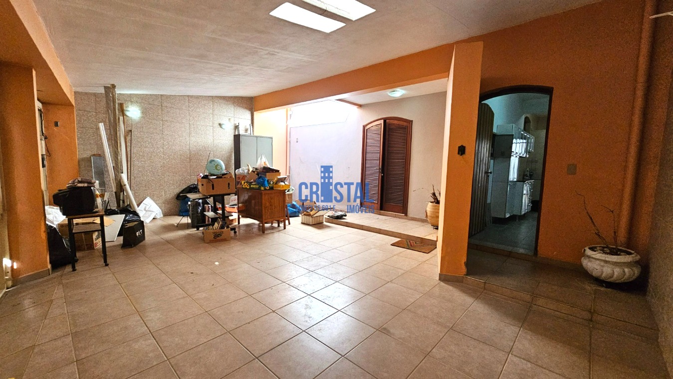 Sobrado à venda com 3 quartos, 180m² - Foto 2