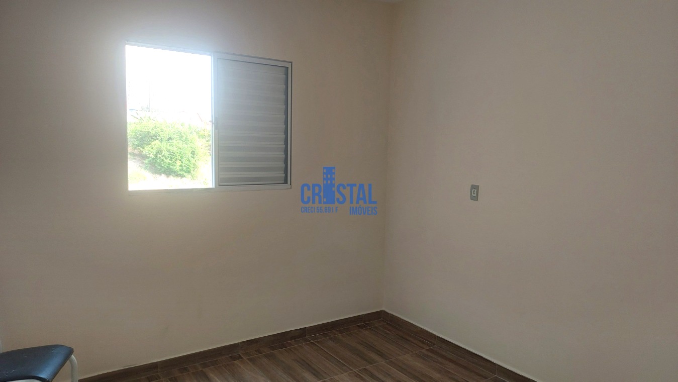 Casa para alugar com 2 quartos, 70m² - Foto 4