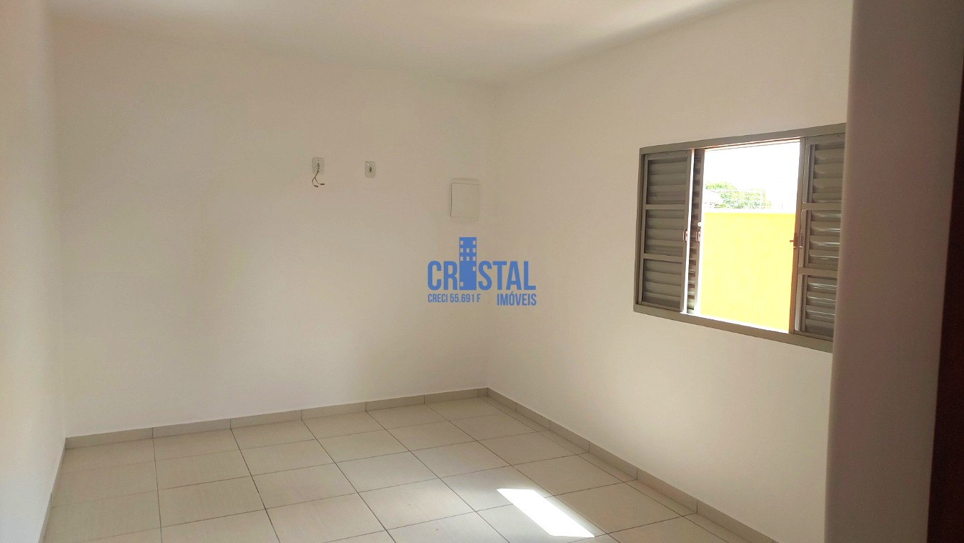 Casa para alugar com 2 quartos, 70m² - Foto 5