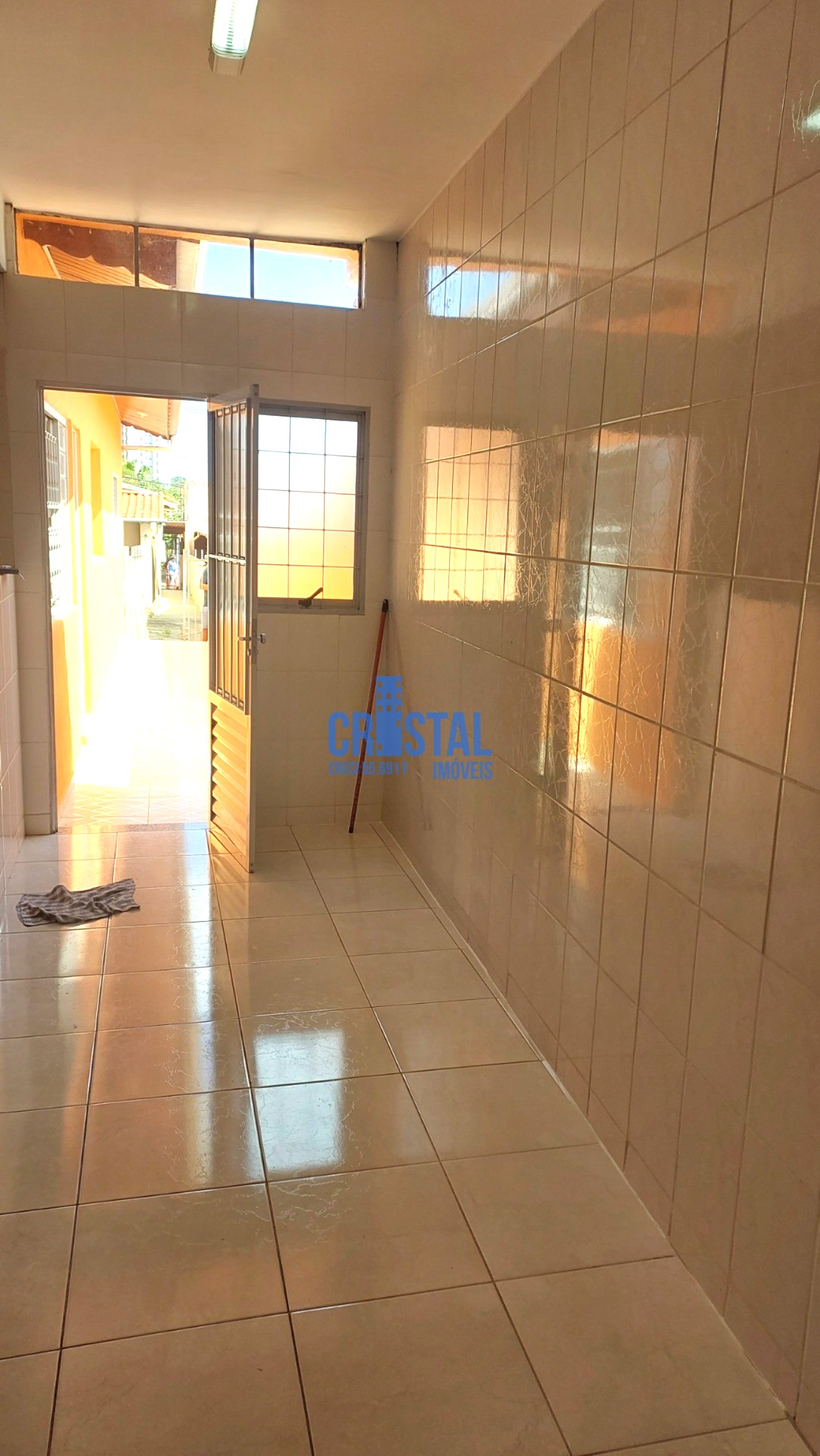 Casa para alugar com 2 quartos, 70m² - Foto 22