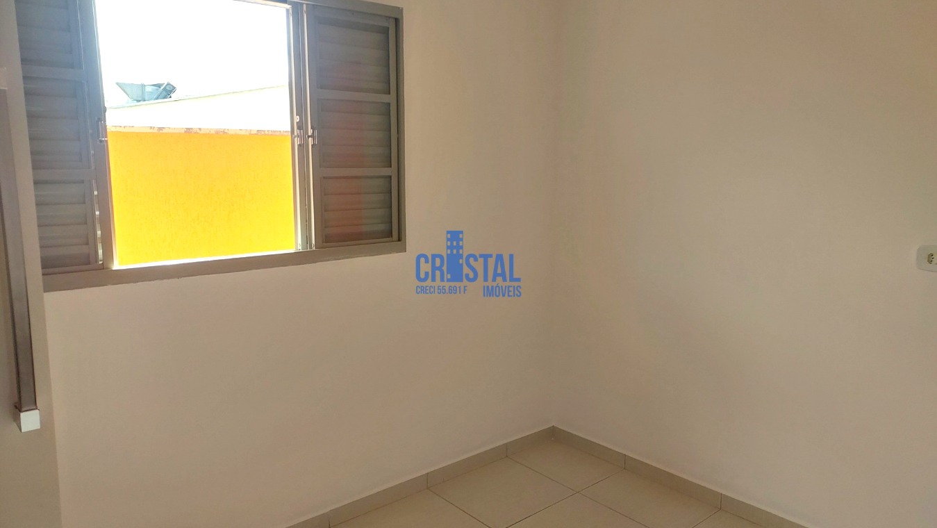 Casa para alugar com 2 quartos, 70m² - Foto 14