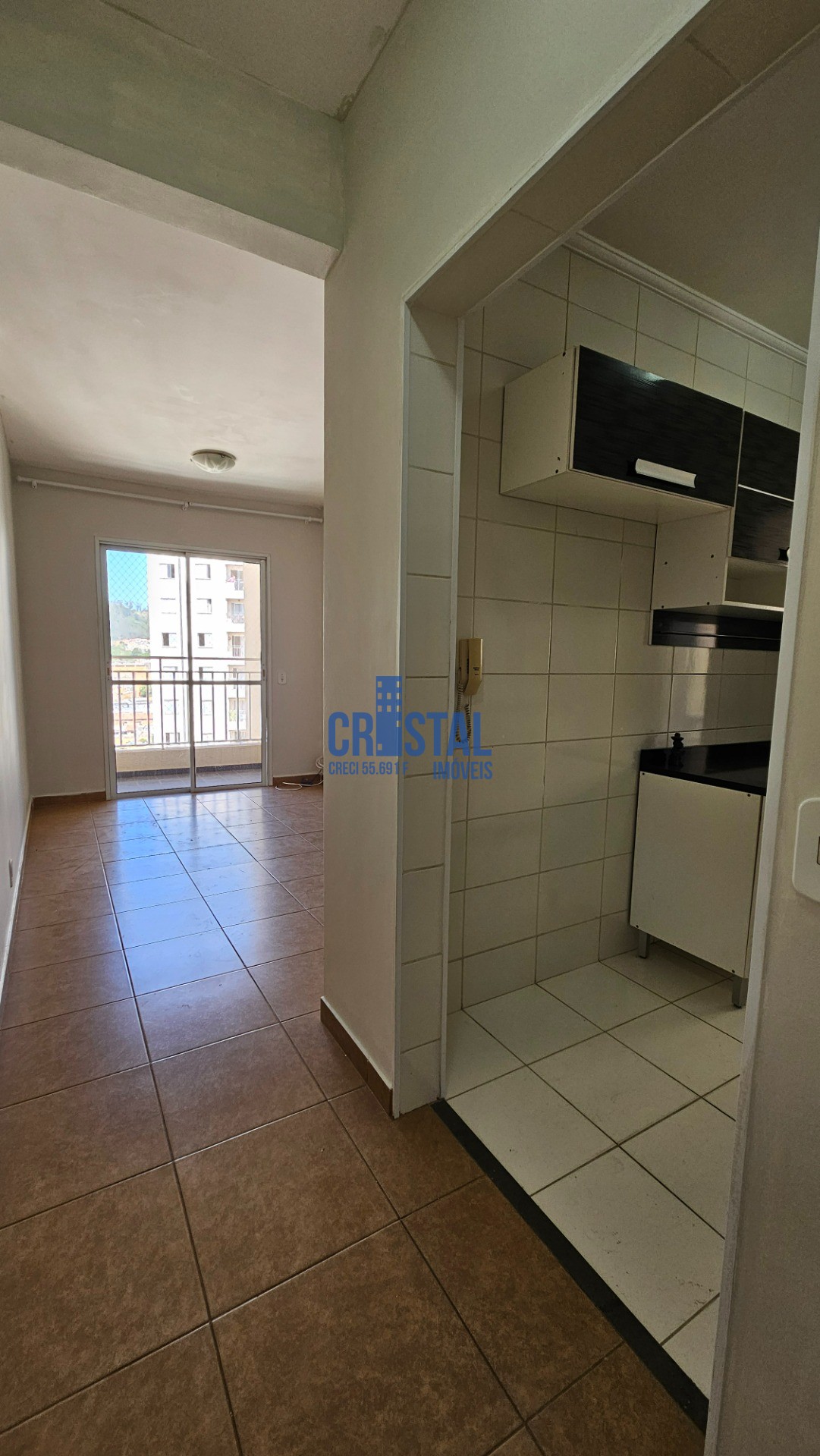 Apartamento à venda com 3 quartos, 73m² - Foto 2