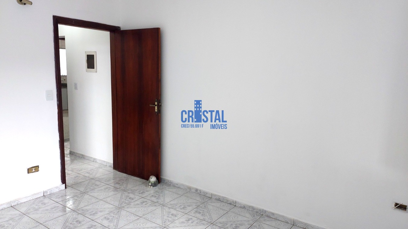 Casa para alugar com 2 quartos, 95m² - Foto 13