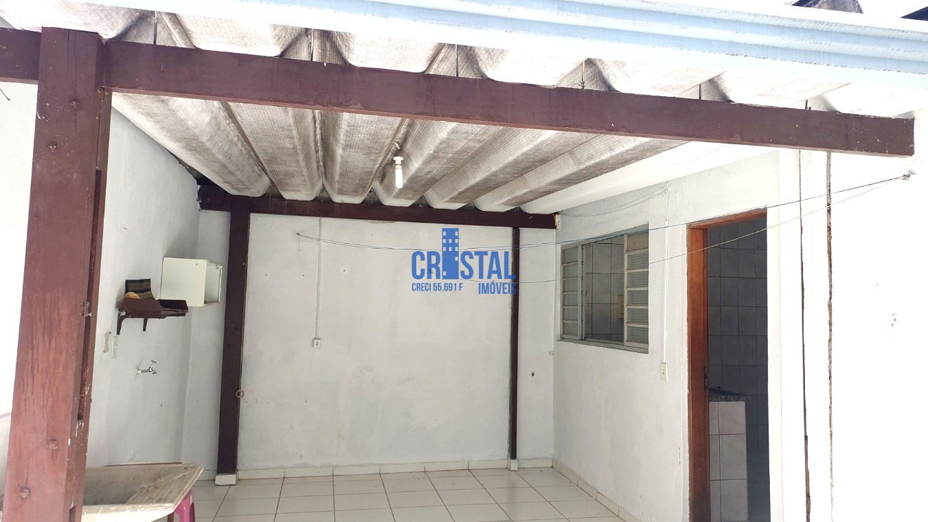 Casa para alugar com 2 quartos, 95m² - Foto 26