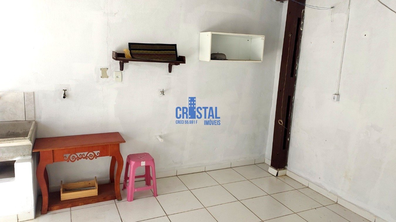 Casa para alugar com 2 quartos, 95m² - Foto 23