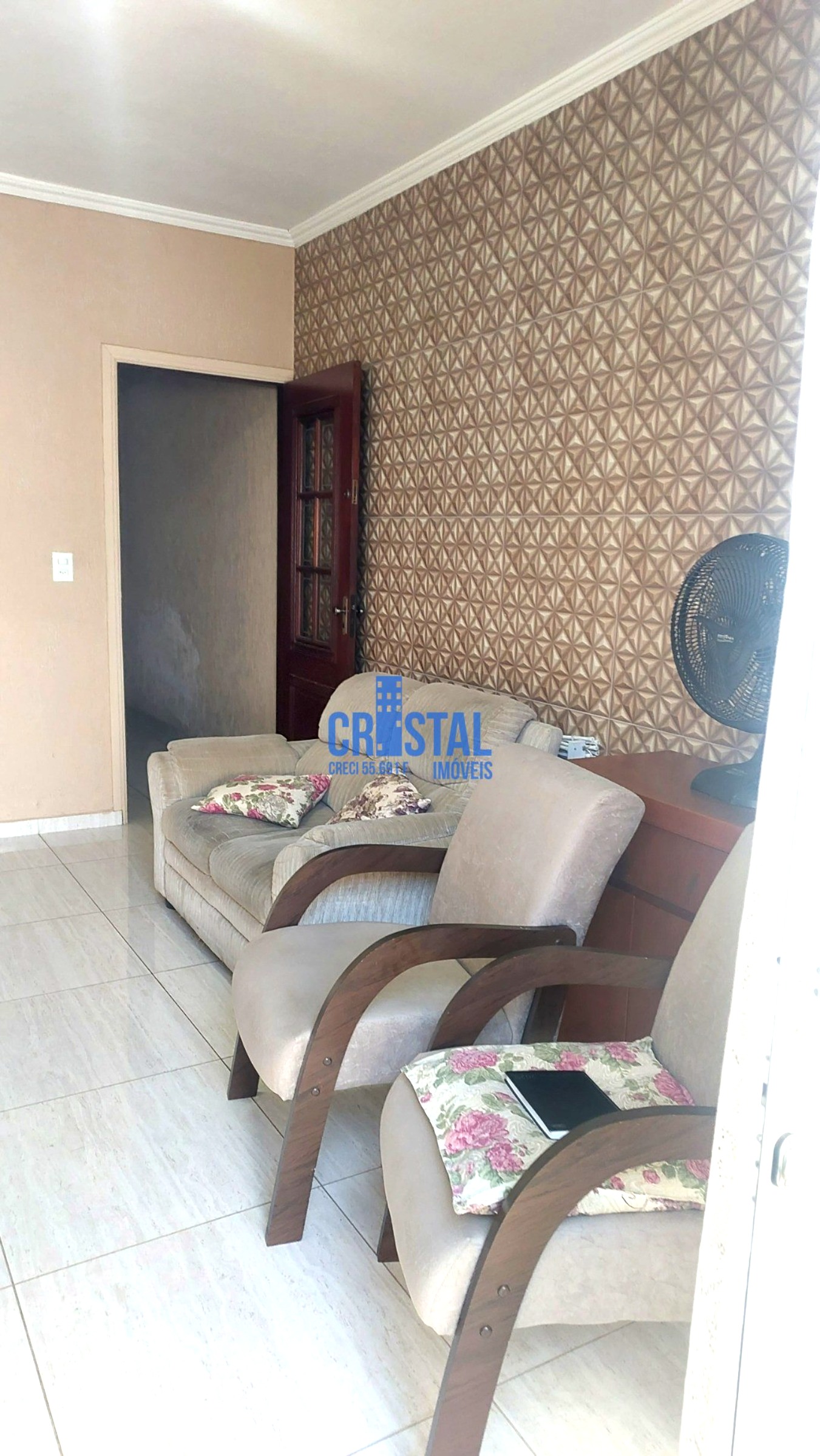 Casa à venda com 2 quartos, 92m² - Foto 9