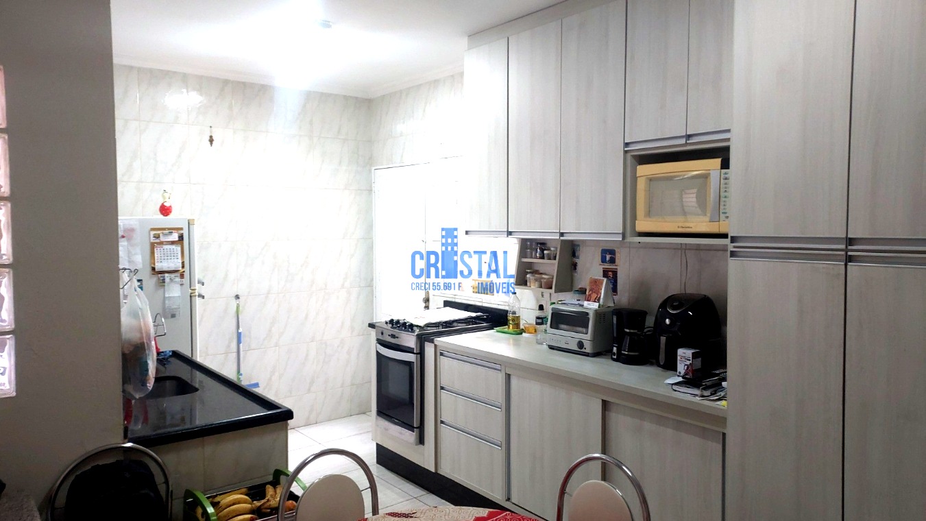 Casa à venda com 2 quartos, 92m² - Foto 17
