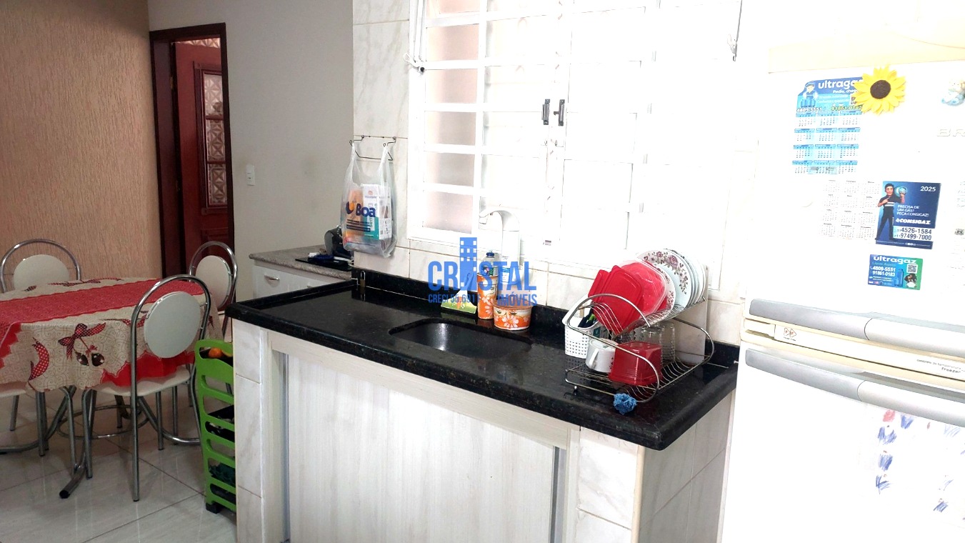 Casa à venda com 2 quartos, 92m² - Foto 22