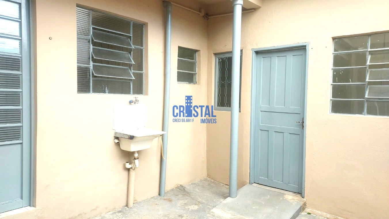 Casa para alugar com 2 quartos, 90m² - Foto 21