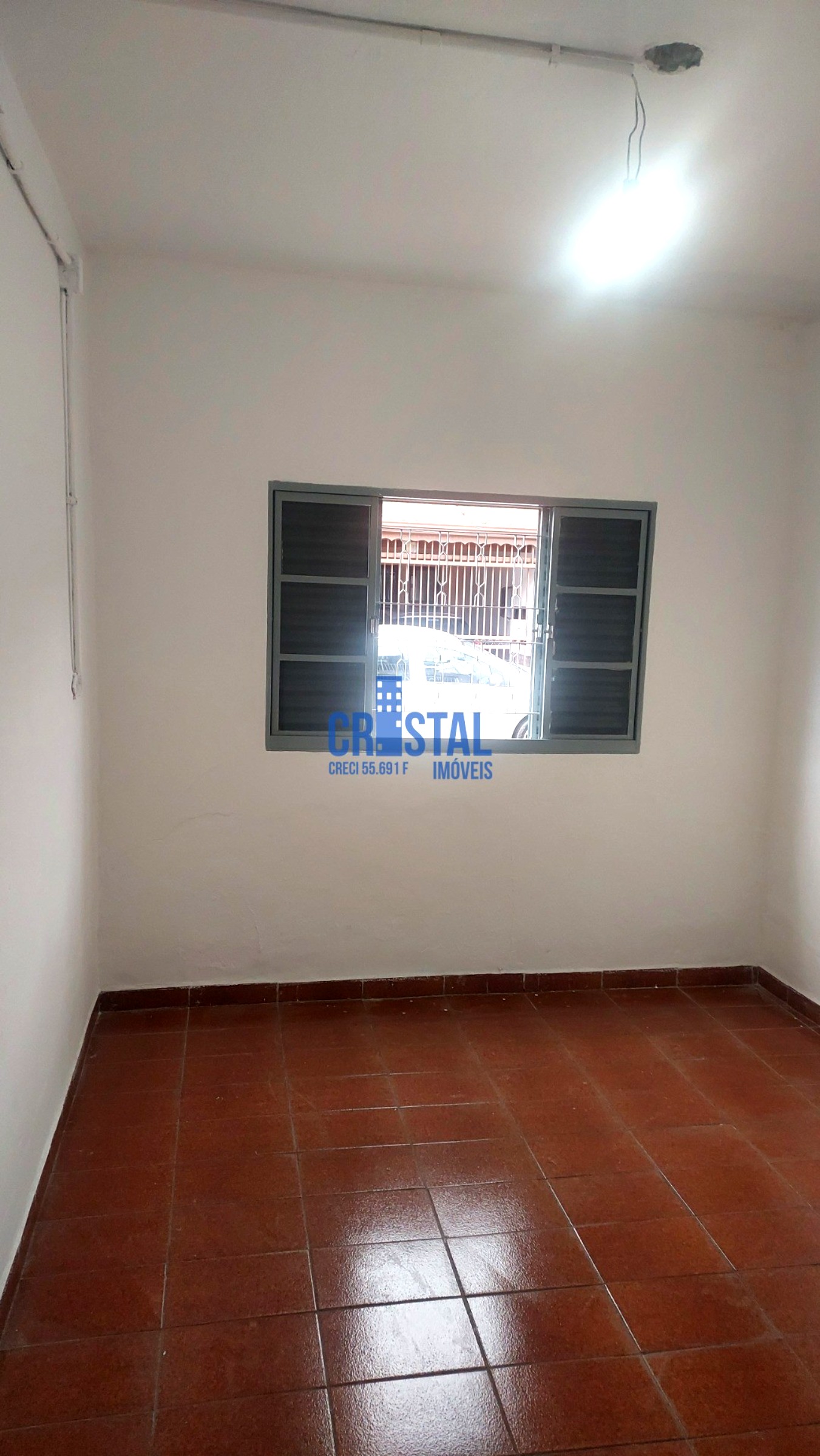Casa para alugar com 2 quartos, 90m² - Foto 5