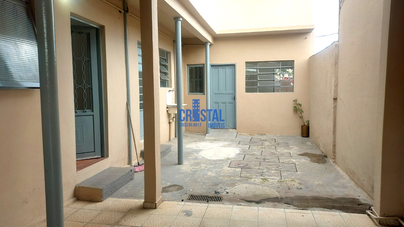 Casa para alugar com 2 quartos, 90m² - Foto 19