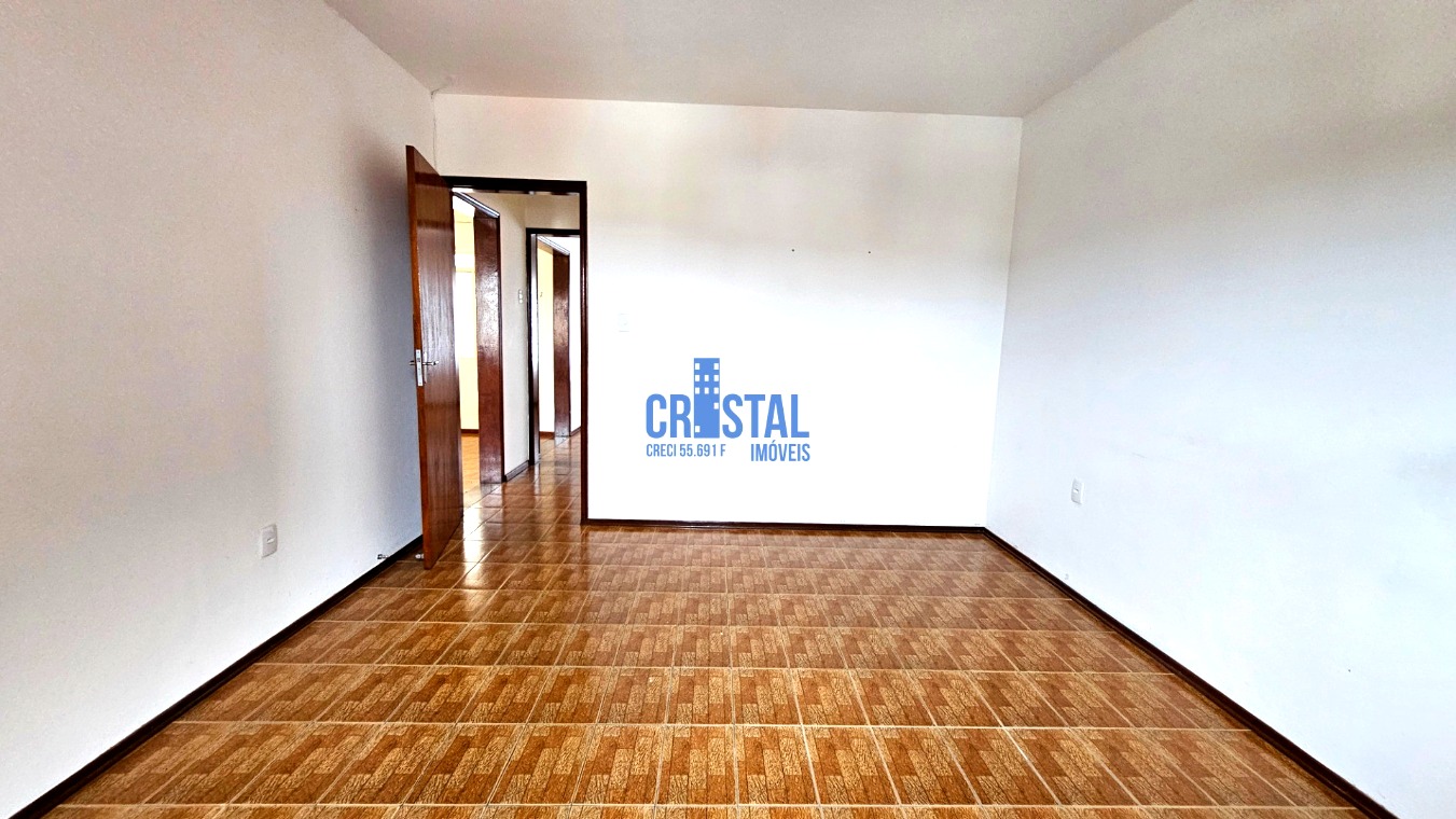 Casa à venda com 3 quartos, 244m² - Foto 14