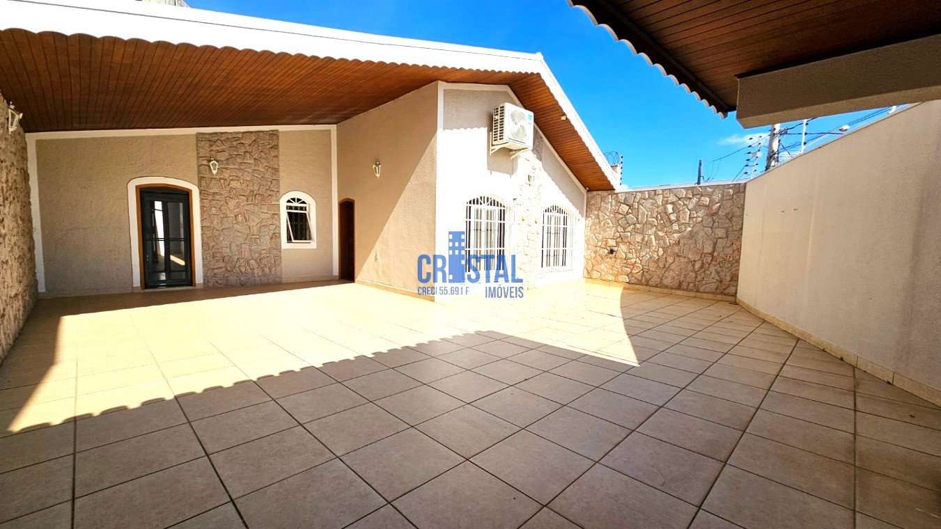 Casa, 3 quartos, 210 m² - Foto 2