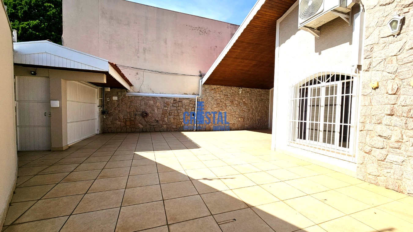 Casa, 3 quartos, 210 m² - Foto 3