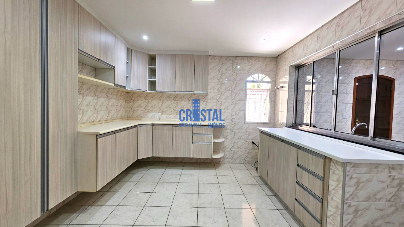Casa, 3 quartos, 210 m² - Foto 14