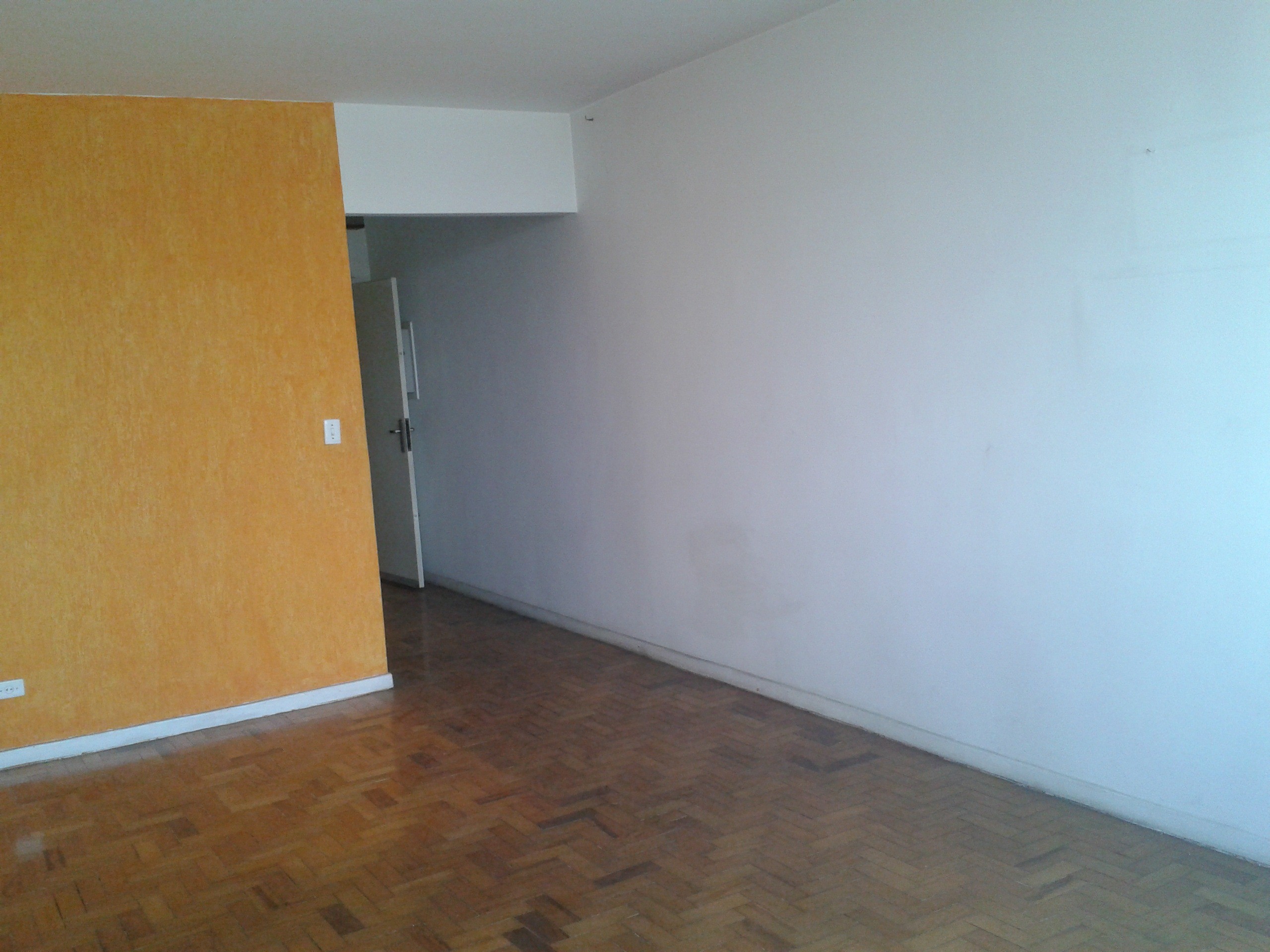 Apartamento à venda com 3 quartos, 120m² - Foto 1