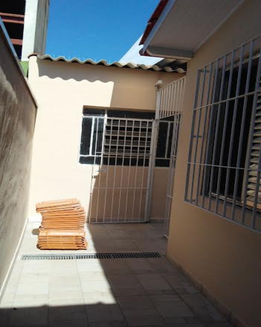 Casa para alugar com 4 quartos, 120m² - Foto 5