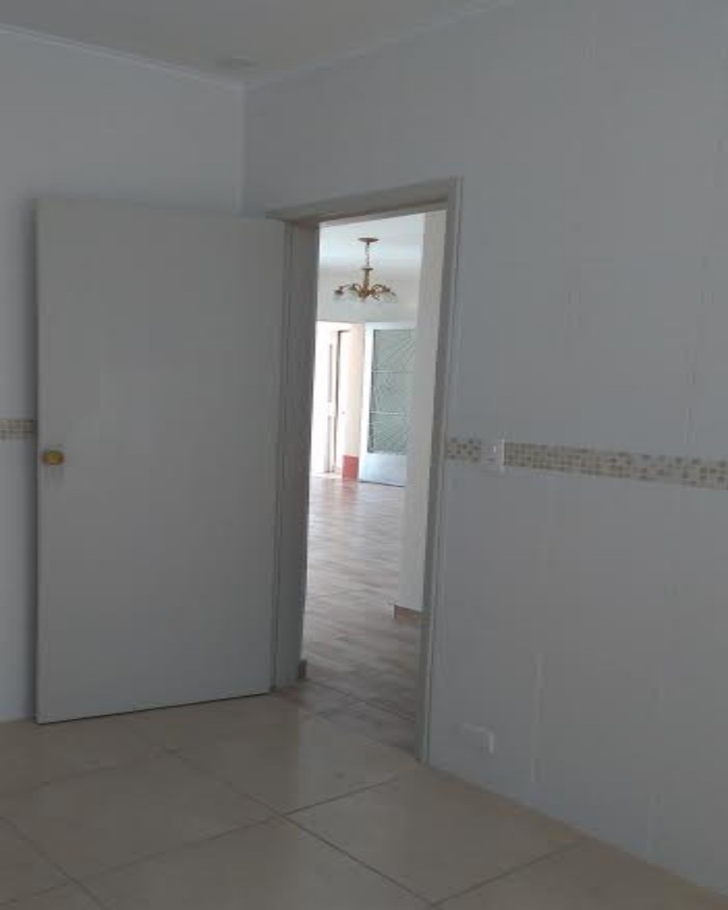 Casa para alugar com 4 quartos, 120m² - Foto 12