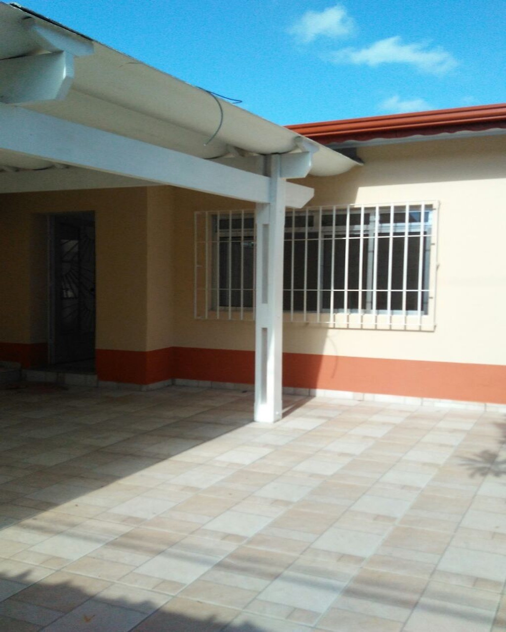 Casa para alugar com 4 quartos, 120m² - Foto 17