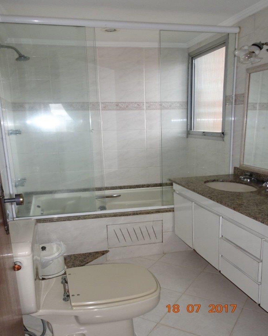 Apartamento à venda com 4 quartos, 135m² - Foto 26