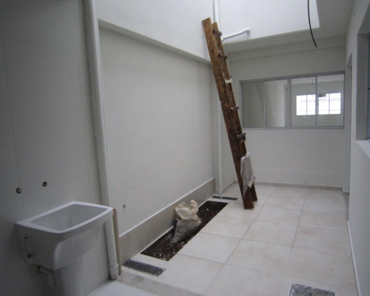 Prédio Inteiro à venda com 3 quartos, 155m² - Foto 8