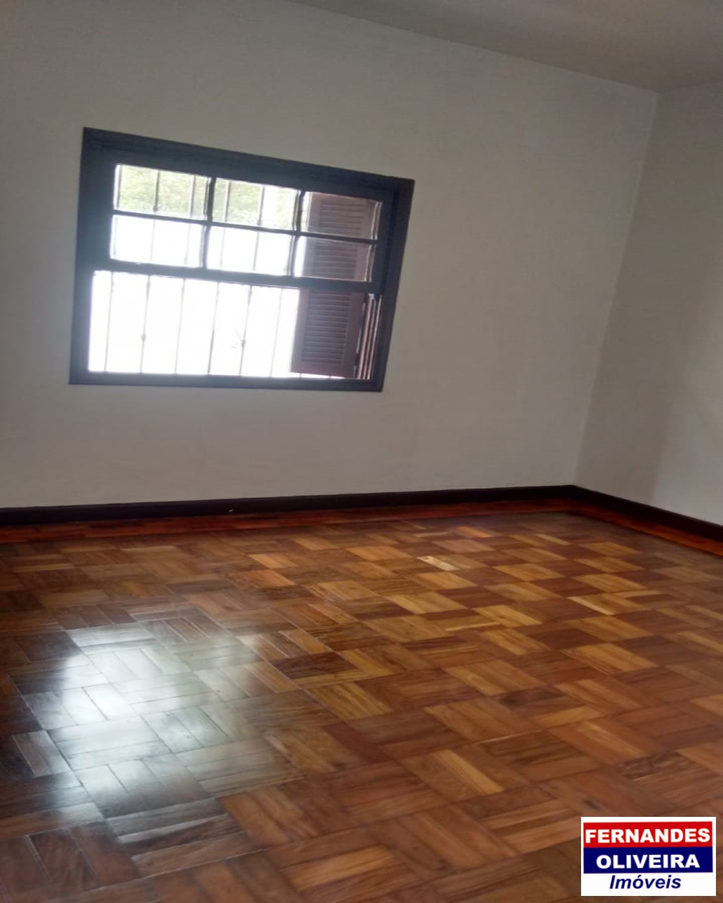 Casa para alugar com 1 quarto, 130m² - Foto 4