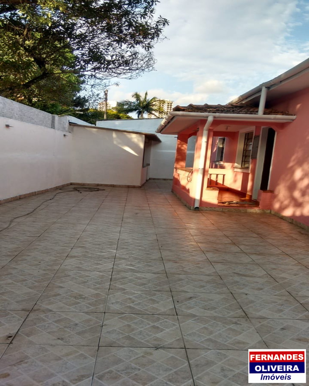 Casa para alugar com 1 quarto, 130m² - Foto 10