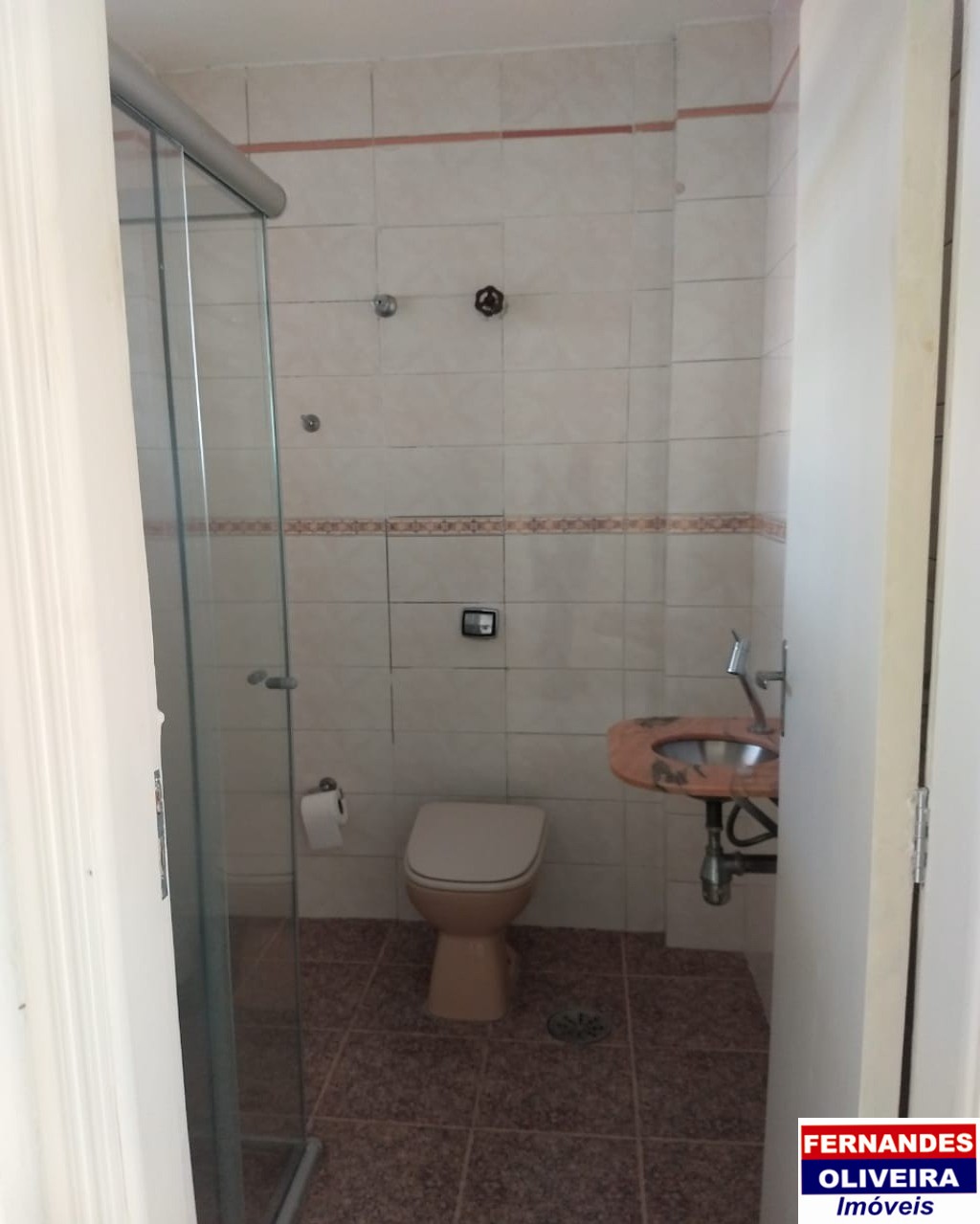 Apartamento à venda com 2 quartos, 65m² - Foto 2