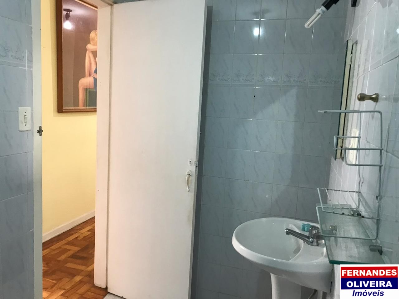 Apartamento à venda com 2 quartos, 72m² - Foto 2