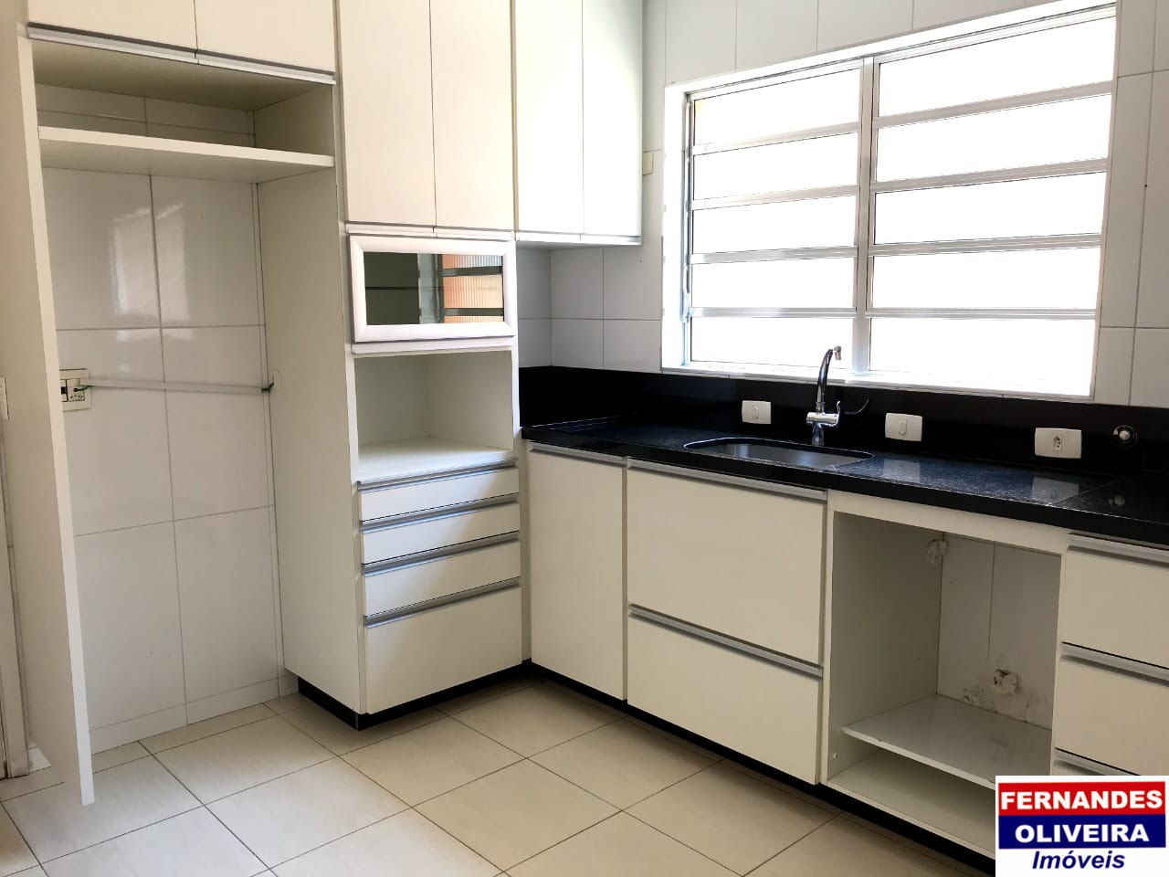 Sobrado à venda com 3 quartos, 200m² - Foto 55