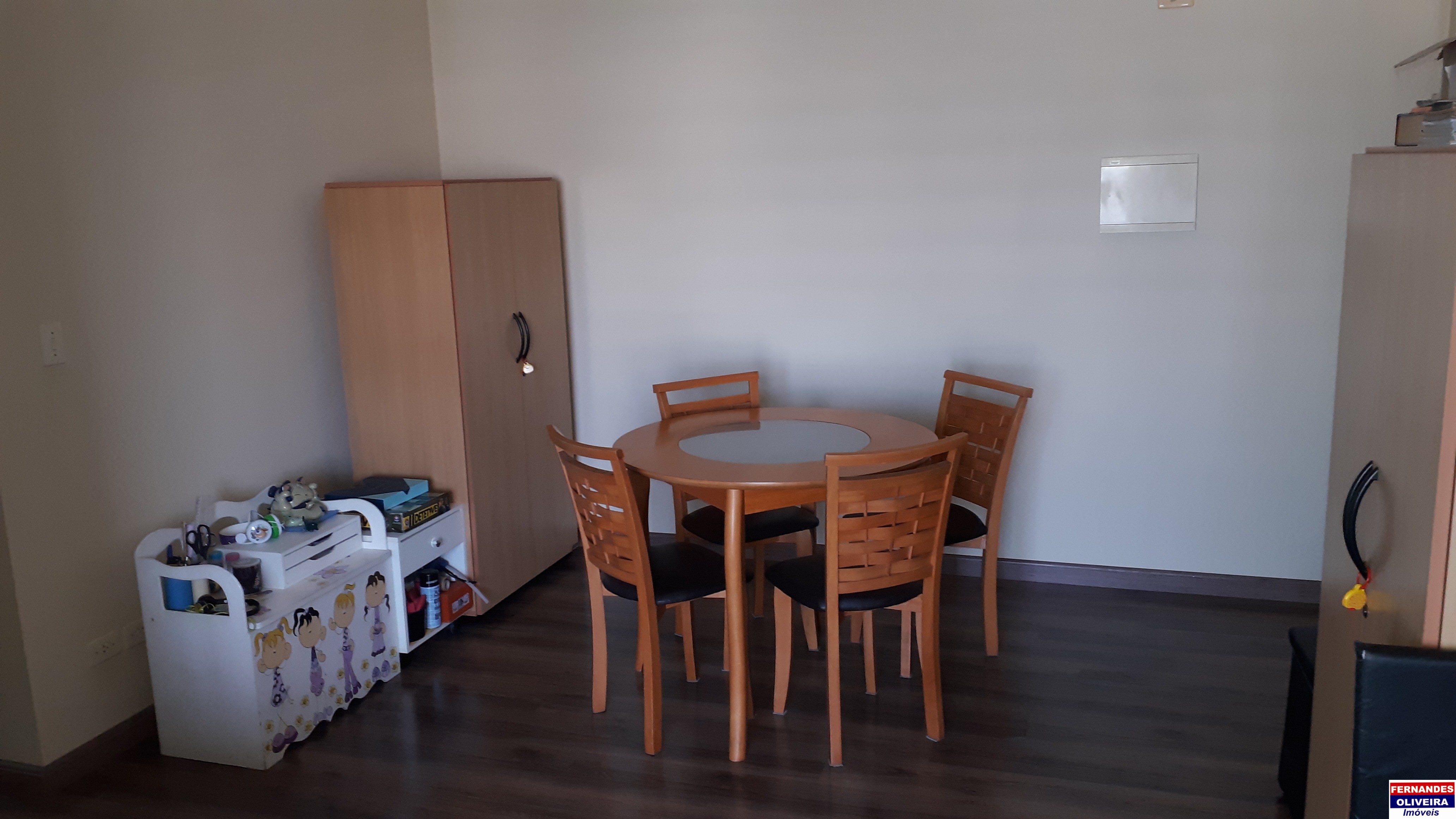 Apartamento à venda com 2 quartos, 64m² - Foto 4