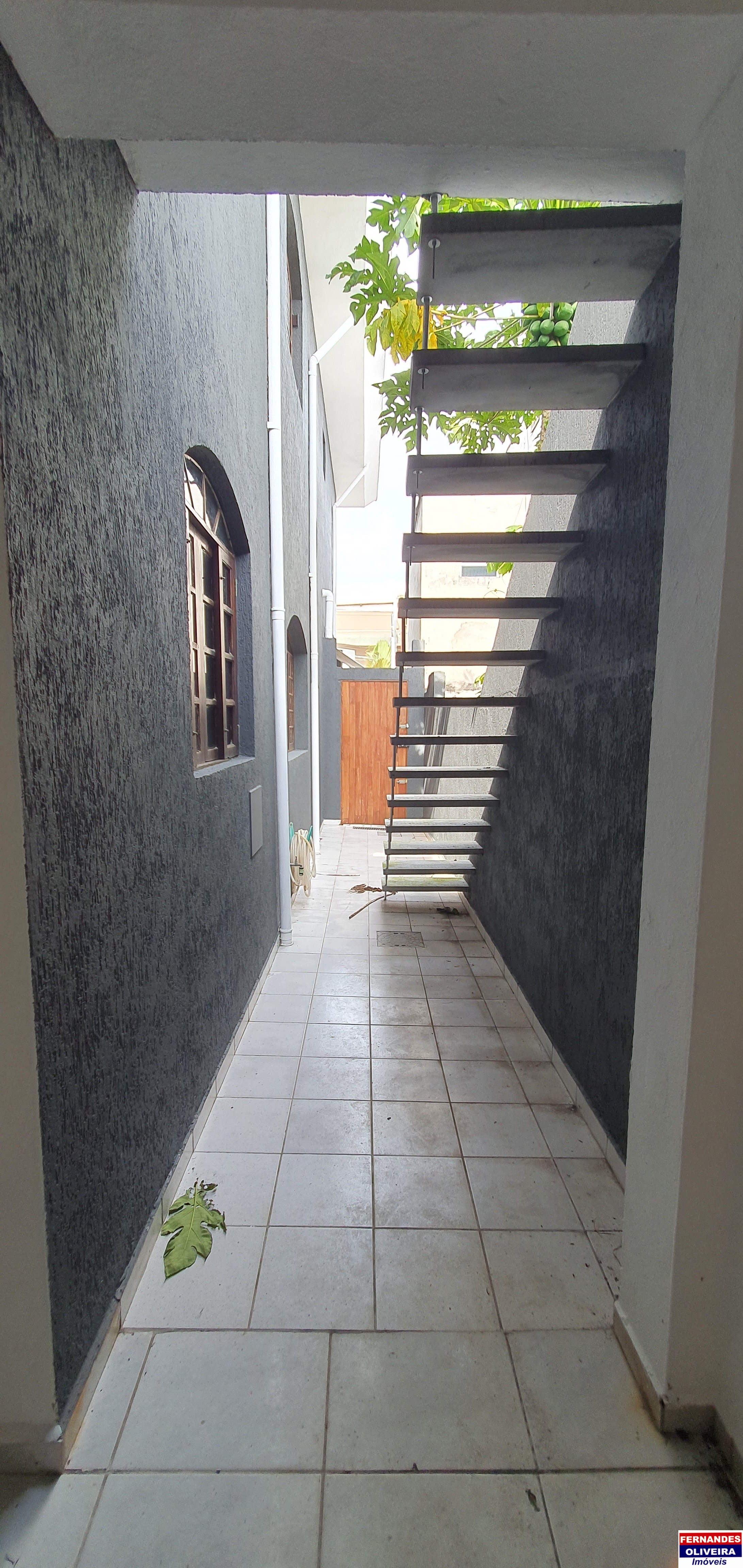 Sobrado à venda e aluguel com 3 quartos, 100m² - Foto 9