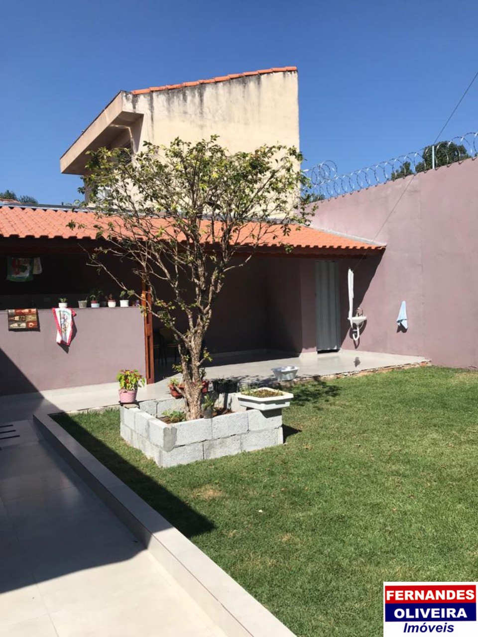 Casa à venda e aluguel com 3 quartos, 360m² - Foto 20