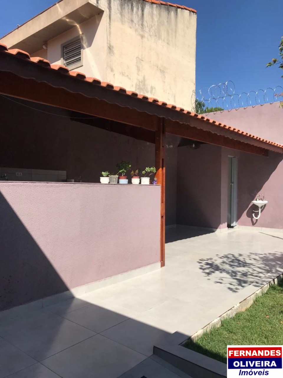 Casa à venda e aluguel com 3 quartos, 360m² - Foto 40