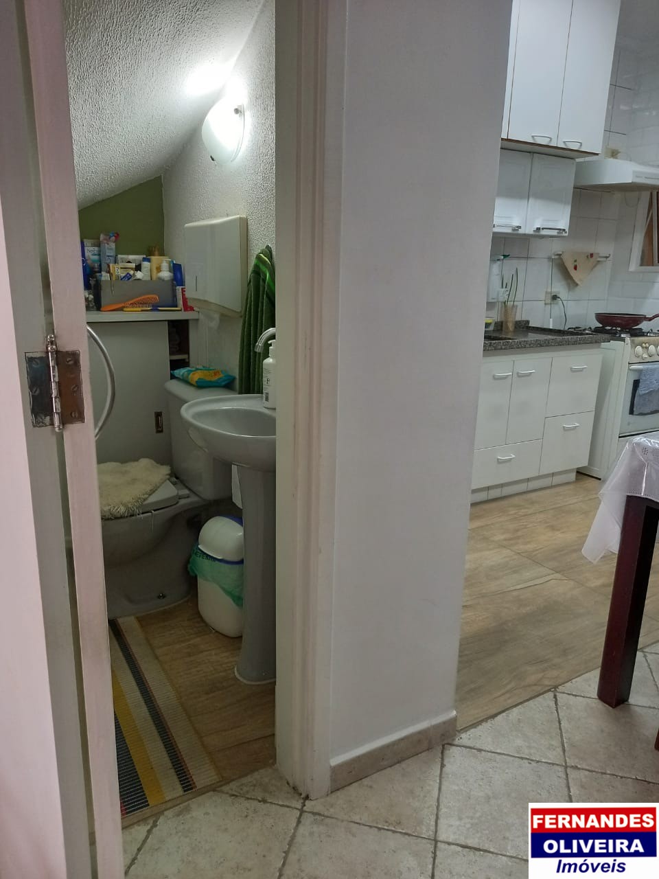 Casa à venda com 3 quartos, 149m² - Foto 2