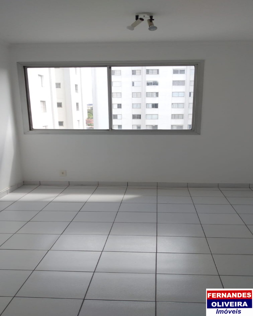 Apartamento à venda com 3 quartos, 82m² - Foto 1