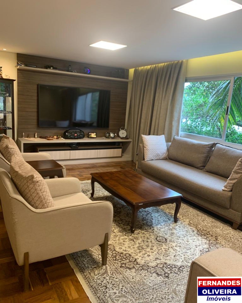 Apartamento à venda com 4 quartos, 156m² - Foto 3