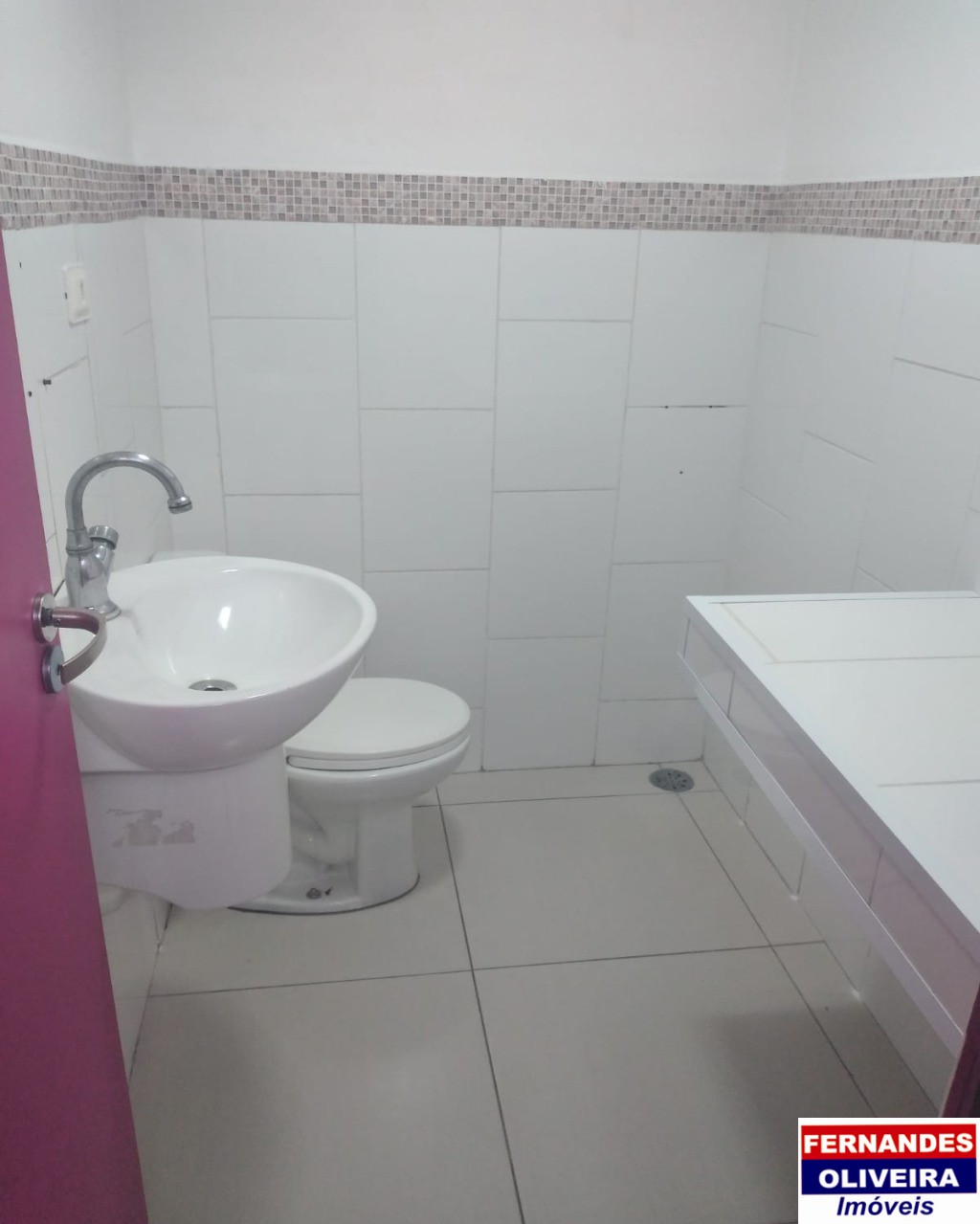 Prédio Inteiro para alugar com 3 quartos, 167m² - Foto 5