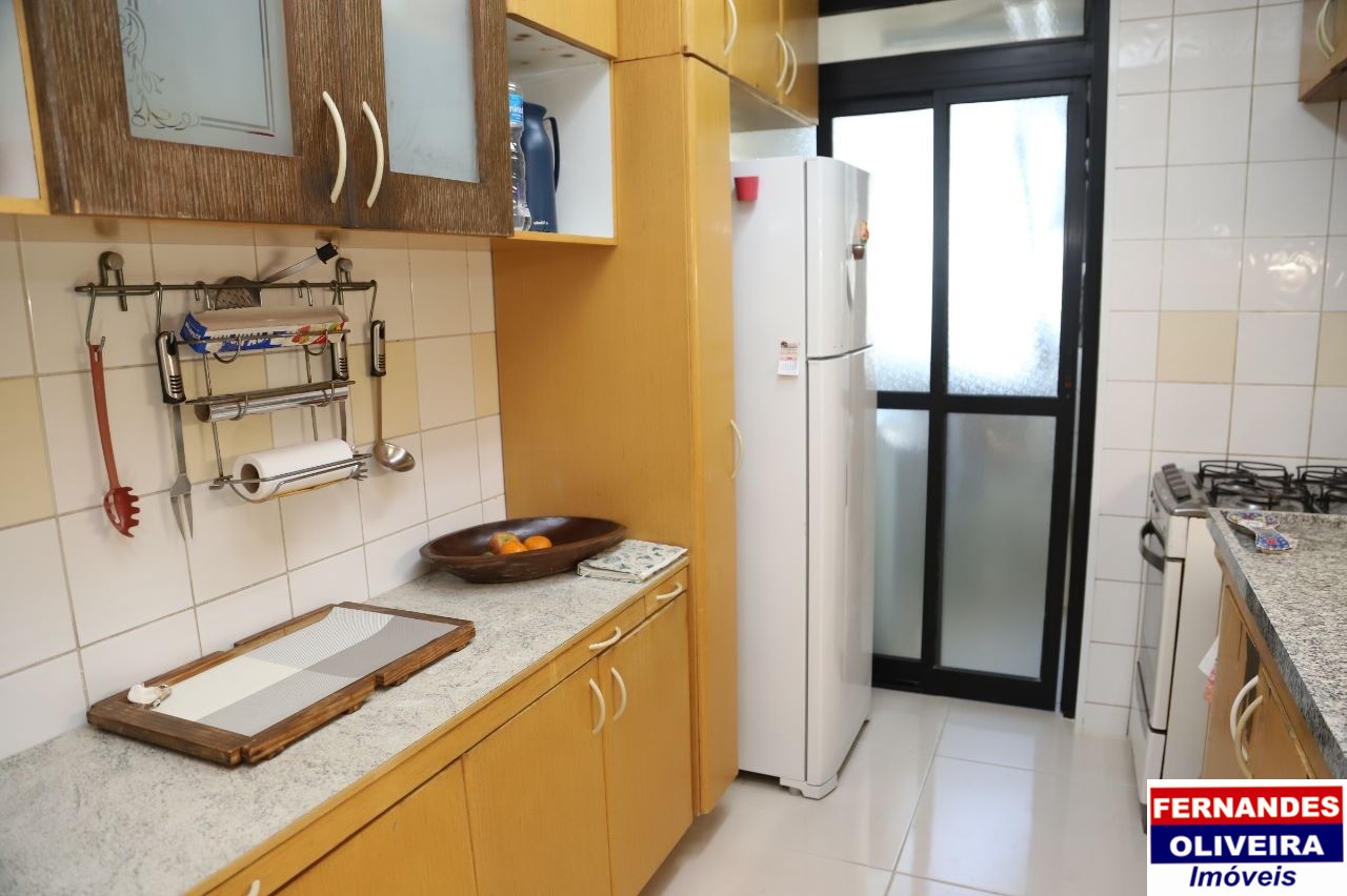 Apartamento à venda com 3 quartos, 70m² - Foto 27