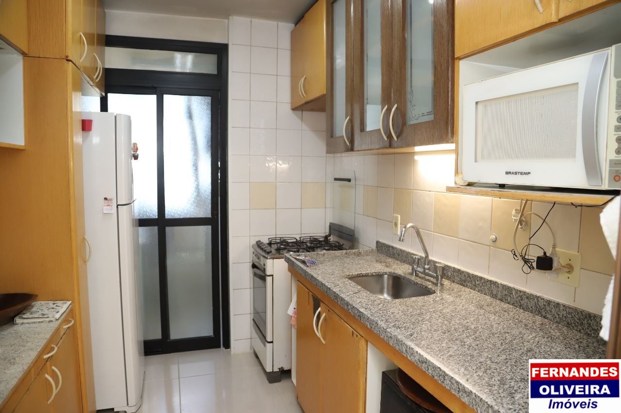 Apartamento à venda com 3 quartos, 70m² - Foto 5