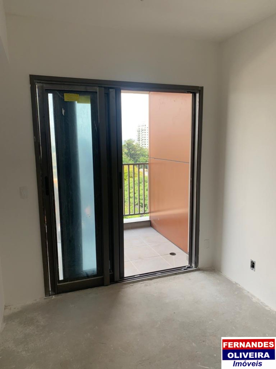 Apartamento à venda com 1 quarto, 28m² - Foto 1