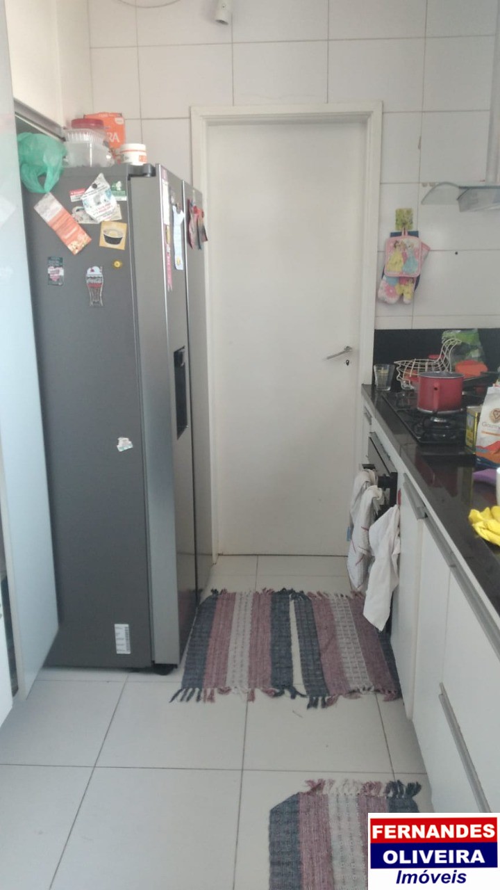 Apartamento à venda com 2 quartos, 90m² - Foto 3