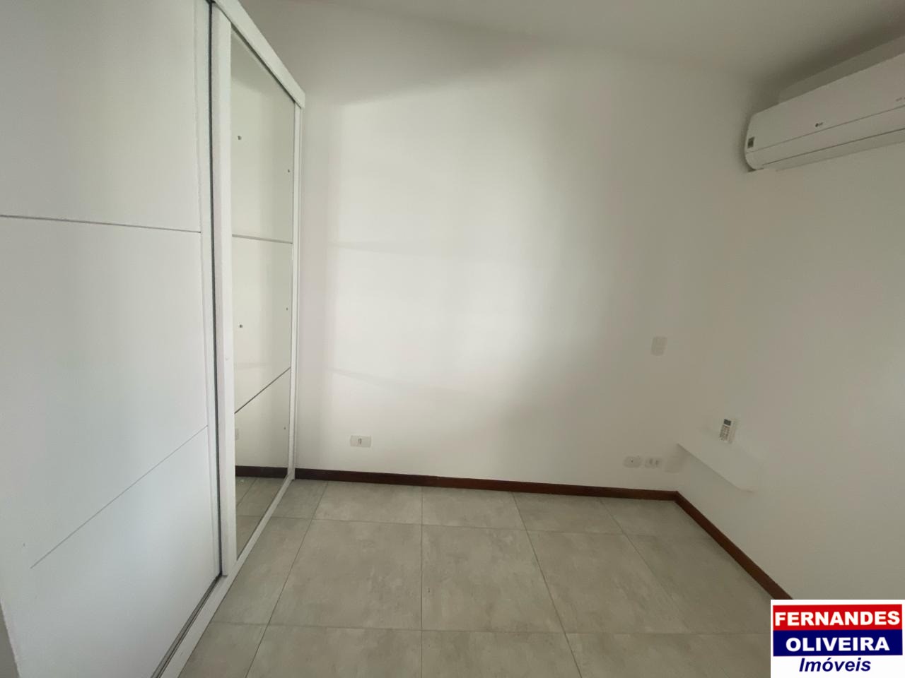 Apartamento à venda com 1 quarto, 52m² - Foto 9